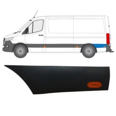 Prydnadslist sidovägg skyddslister med lampa för Mercedes Sprinter 2018- / Vänster / Set 16647