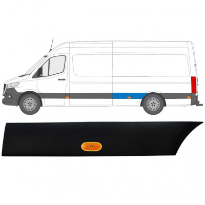 Prydnadslist sidovägg skyddslister med lampa för Mercedes Sprinter 2018- / Vänster / Set 12965