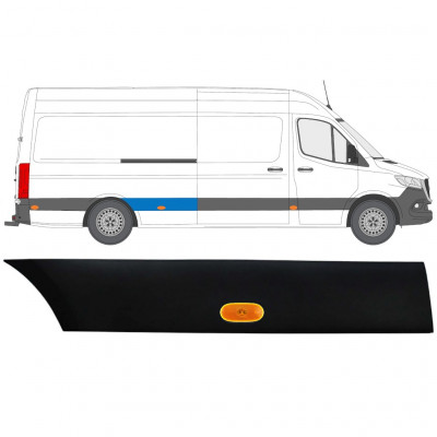 Prydnadslist sidovägg skyddslister med lampa för Mercedes Sprinter 2018- / Höger / Set 12964